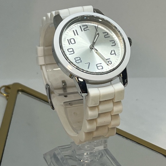 ACCUTIME watch created for Macy’s silicone band, unisex fashion watch adjustable - Picture 1 of 4